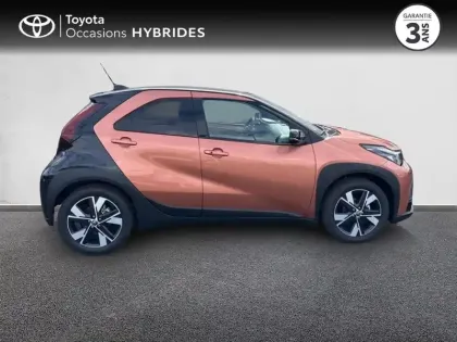 Photo 8 Toyota Aygo X  116h Graphic
