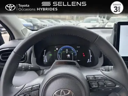 Photo 12 Toyota Yaris  116h Design 5p MY26