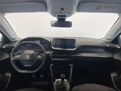 Photo 5 Peugeot 208  1.2 PureTech 100ch 2 Places Commerciale S&S Active Business