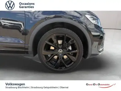 Photo 10 Volkswagen T-roc  1.5 TSI Evo2 150ch R-Line DSG7