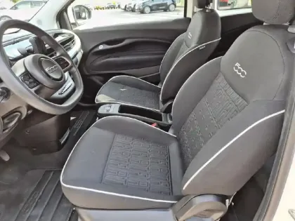 Photo 8 Fiat 500  FIAT Nouvelle  Berline MY22 Action berline 23,8 kWh