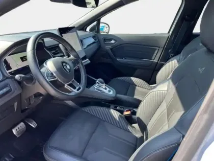 Photo 13 Renault Captur  1.6 E-Tech full hybrid 145ch esprit Alpine
