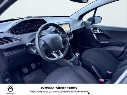 Photo 10 Peugeot 208  1.2 PureTech 82ch E6.c Signature 5p
