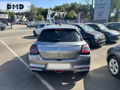 Photo 10 Suzuki Swift  1.2 Hybrid 83ch Privilège