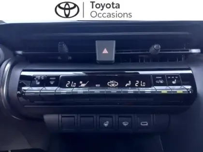 Photo 10 Toyota C-HR  2.0 Hybride 200ch Design NG23