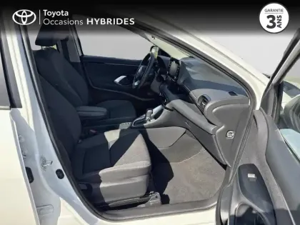 Photo 5 Toyota Yaris  116h Dynamic 5p MY22