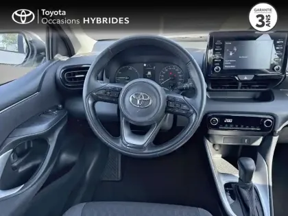 Photo 8 Toyota Yaris  116h Dynamic 5p MY22