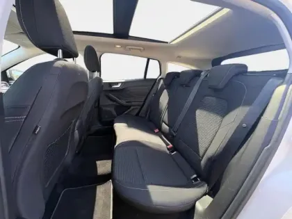 Photo 11 Ford Focus  SW 1.0 EcoBoost 125ch mHEV Titanium X