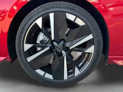 Photo 9 Peugeot 308  1.2 Hybrid 145ch GT Exclusive e-DCS6