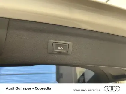 Photo 10 Audi Q3  2.0 TDI 150ch ultra Ambiente