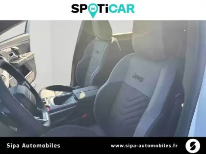 Photo 10 Jeep Compass  1.6 Turbo T4 225 ch BVR7 e-Hybrid Plug-in 4x2