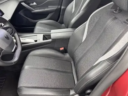 Photo 10 Peugeot 308  BlueHDi 130ch S&S EAT8