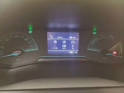 Photo 9 Peugeot 208  Hybrid 110 ch e-DCS6