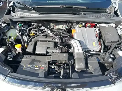 Photo 21 Renault Captur  E-Tech full hybrid 160 ch