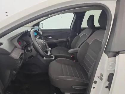 Photo 8 Dacia Jogger  ECO-G 100 7 places