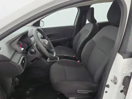 Photo 175 Dacia Jogger  ECO-G 100 7 places