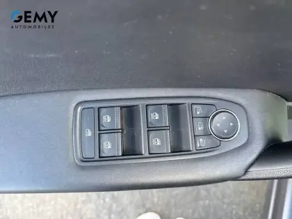 Photo 15 Renault Captur  TCe 90