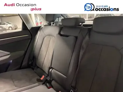 Photo 16 Audi Q3  35 TDI 150 ch S tronic 7