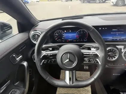 Photo 12 Mercedes CLA  Coupé 200 d 8G-DCT