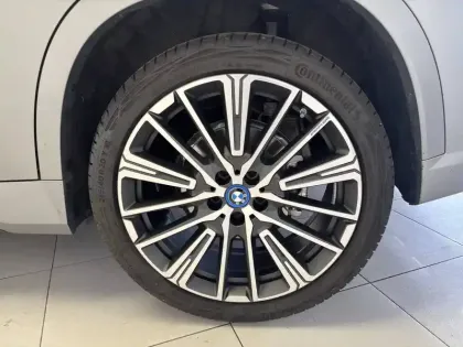 Photo 12 BMW X1  xDrive 30e 326ch DKG7