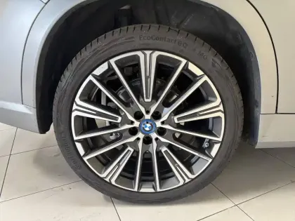 Photo 13 BMW X1  xDrive 30e 326ch DKG7