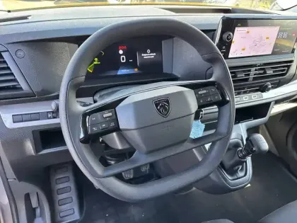 Photo 8 Peugeot Expert  CA REPLIABLE M BLUEHDI 120 S&S BVM6