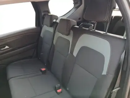 Photo 10 Dacia Jogger  Hybrid 155 7 pl