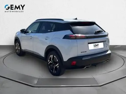 Photo 6 Peugeot 2008  PureTech 130 S&S EAT8