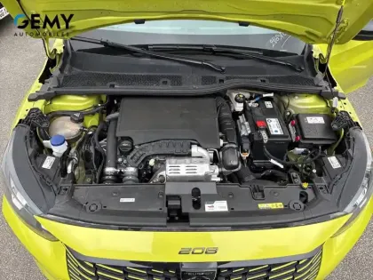 Photo 11 Peugeot 208  PureTech 100 S&S BVM6