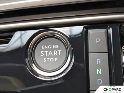 Photo 17 Peugeot 5008  Hybrid 145 e-DCS6