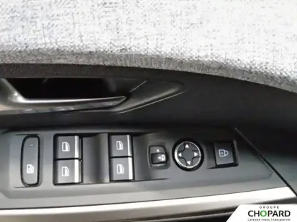 Photo 10 Peugeot 5008  Hybrid 145 e-DCS6