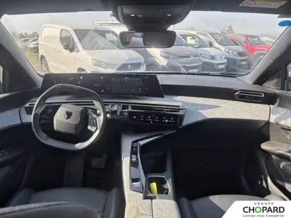 Photo 11 Peugeot 3008  Hybrid 136 e-DCS6
