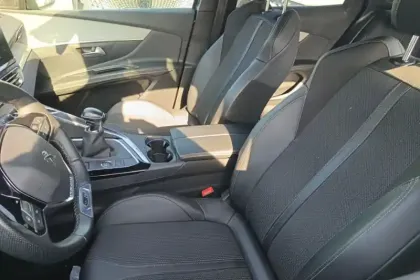 Photo 9 Peugeot 3008  Puretech 130ch S&S BVM6