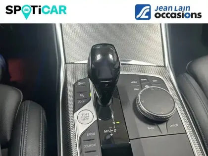 Photo 13 BMW Serie 3 Touring 330i 258 ch BVA8