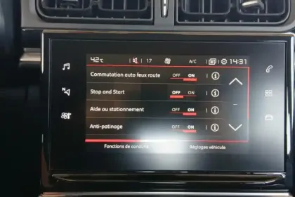 Photo 25 Citroën C3  BlueHDi 100 S&S BVM6