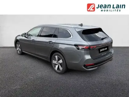 Photo 6 Volkswagen Passat  1.5 eTSI OPF 150 DSG7