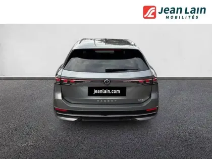 Photo 5 Volkswagen Passat  1.5 eTSI OPF 150 DSG7