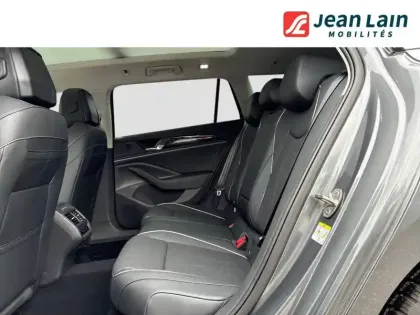 Photo 16 Volkswagen Passat  1.5 eTSI OPF 150 DSG7