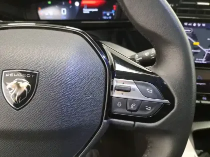 Photo 31 Peugeot 308  PureTech 130ch S&S BVM6