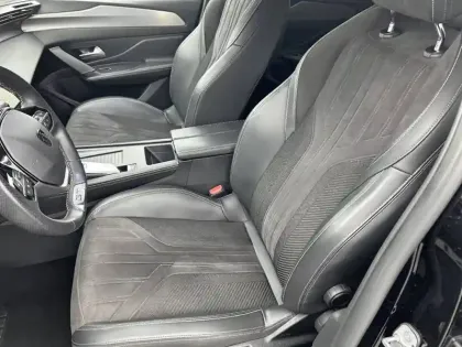 Photo 10 Peugeot 408  PureTech 130 ch S&S EAT8