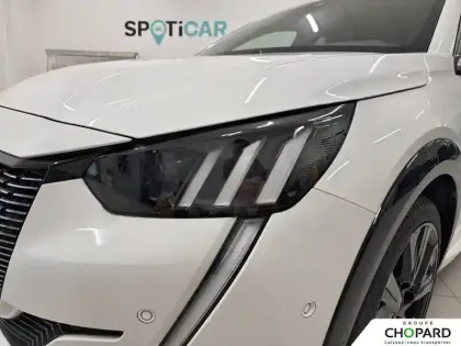 Photo 9 Peugeot 208  PureTech 100 S&S EAT8