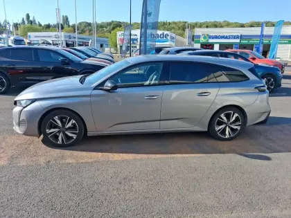 Photo 7 Peugeot 308  SW BlueHDi 130ch S&S EAT8