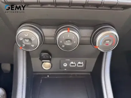 Photo 23 Renault Captur  TCe 90