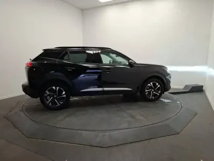 Photo 5 Peugeot 2008  BlueHDi 130 S&S EAT8