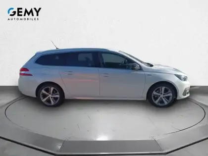 Photo 9 Peugeot 308  SW PureTech 130ch S&S BVM6