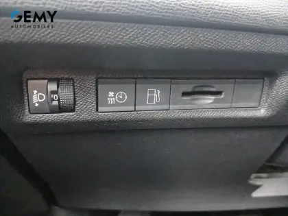 Photo 21 Peugeot 308  PHEV 180 e-EAT8