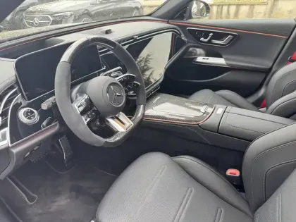 Photo 9 Mercedes Classe E  Break 53 Hybrid AMG Speedshift TCT 9G AMG 4Matic+