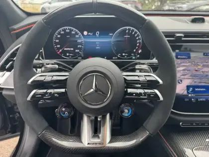Photo 11 Mercedes Classe E  Break 53 Hybrid AMG Speedshift TCT 9G AMG 4Matic+