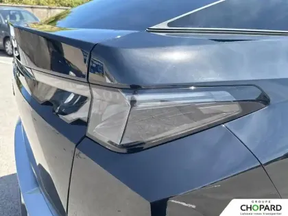 Photo 27 Peugeot 3008  Electrique 210 ch 73 kWh
