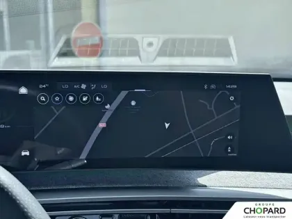 Photo 13 Peugeot 3008  Electrique 210 ch 73 kWh
